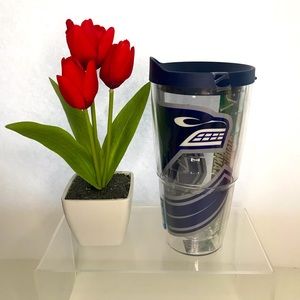 BRAND NEW - VANCOUVER CANUCKS 24 oz. Colossal Wrap Tumbler